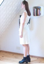 Cream woven sleeveless shirt style belted vintage dress